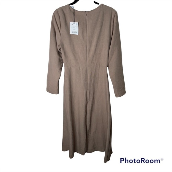 NWT ZARA Blogger Favorite Cutout Buckle Long Sleeve Midi Dress Sand Size Small - Picture 8 of 11